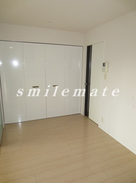 Other room space. The photograph is a reference photograph same by Property Room No.