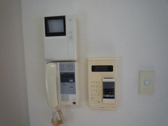 Other. Auto-lock intercom