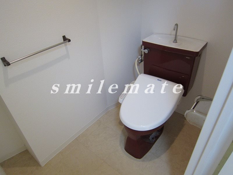 Toilet. With storage of the spacious toilet