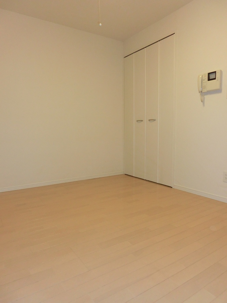 Other room space. Clean interior flooring