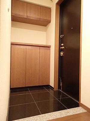 Naka-ku Yamashita-cho, Yokohama, Kanagawa Prefecture