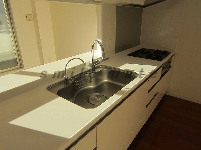 Kitchen. Property photo number posted on the property brokerage fees our HP if our