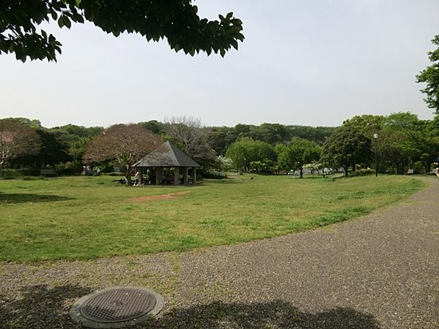 park. 1038m until the new Honmoku park