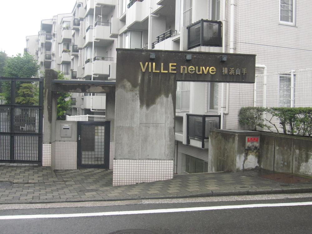 Local appearance photo. Located on the lush living environment, Total units 114 units of condominium