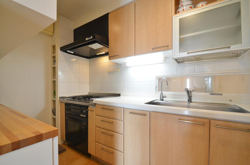 Kitchen. Indoor (September 2013) Shooting