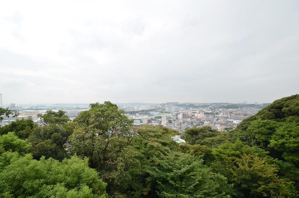 View photos from the dwelling unit. View from local (September 2013) Shooting