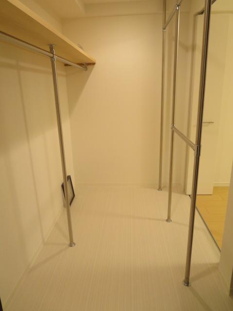 Receipt. Indoor (11 May 2013) Shooting