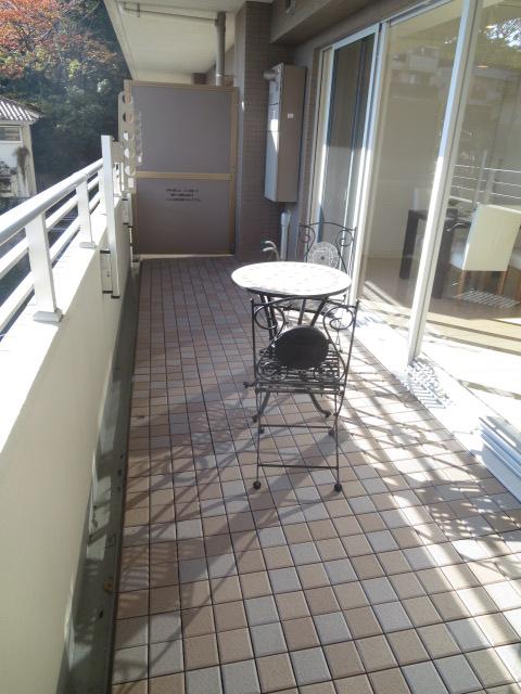 Balcony. Local (11 May 2013) Shooting