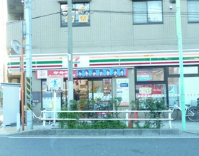 Convenience store. 190m to Seven-Eleven (convenience store)