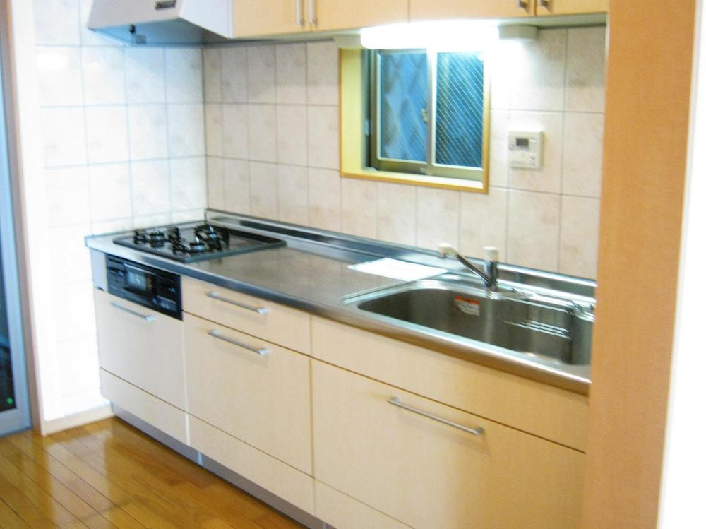 Kitchen. System kitchen
