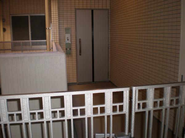 Entrance. Entrance porch