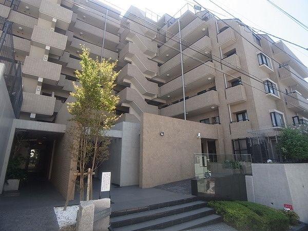 Local appearance photo. This appearance.