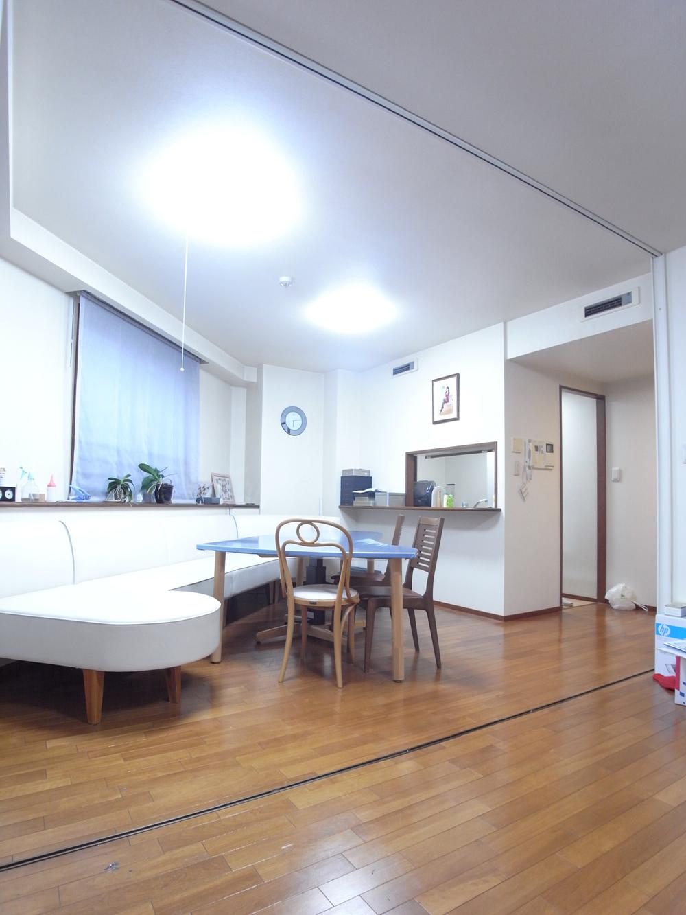 Living. Room (August 2013) Shooting