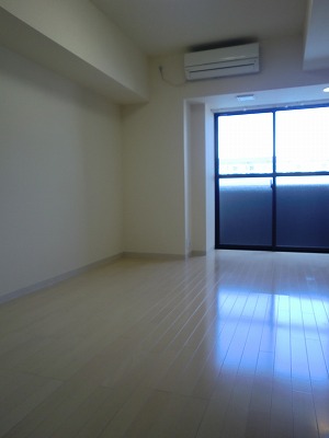 Other room space. Western style room ・ Flooring is a picture of the other rooms.