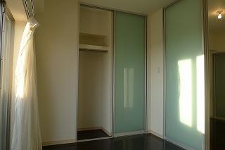 Receipt. Western-style housing