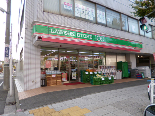 Convenience store. STORE100 Yokohama Honmoku cho-chome store up (convenience store) 290m