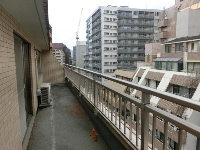 Balcony. Local (July 2013) Shooting