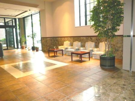 Entrance. Common areas ・ The first floor entrance hall.