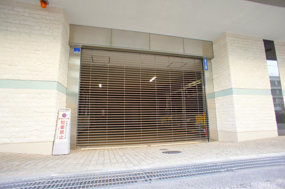 Parking lot. Parking entrance is with electric shutter (January 2013) Shooting