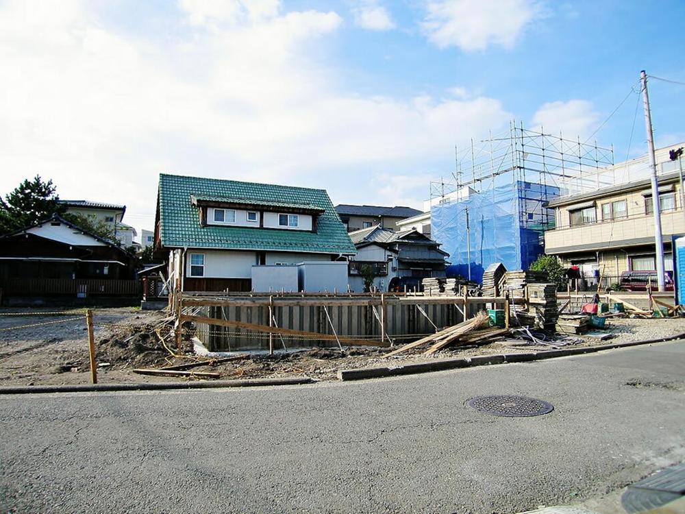 Local photos, including front road