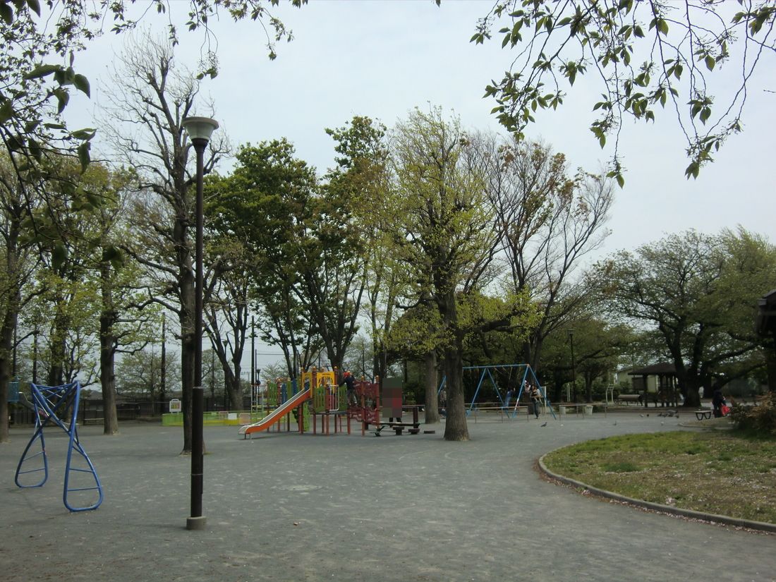 park. 287m until Kashiwaba park (park)