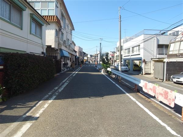 Floor plan. Floor plan B Building