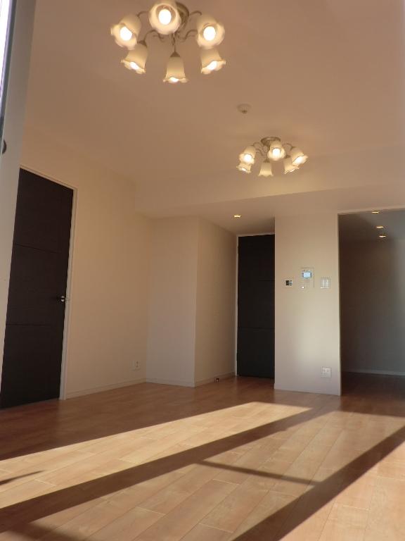 Living. Indoor (12 May 2013) Shooting