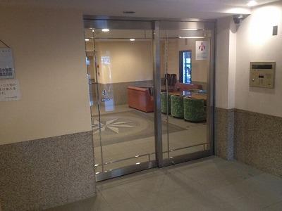 Entrance. auto lock Common areas