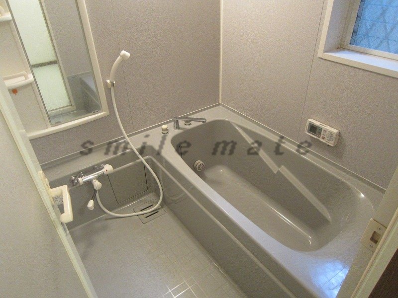 Bath. It is a bathroom with a clean @@