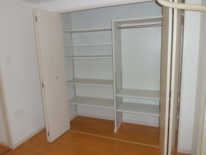 Kanagawa Prefecture, Medium, Yokohama-shi-ku, Sumiyoshi-cho, 6