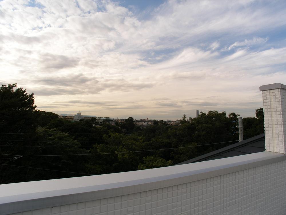 View photos from the dwelling unit. It can be distant view of the Minato Mirai, This location!