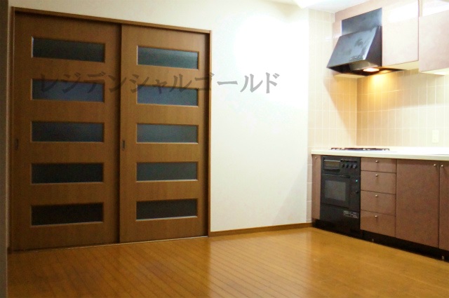 Yokohama City, Kanagawa Prefecture, Naka-ku, Ota-cho 3