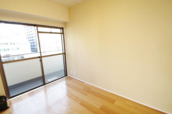 Naka-ku Yamashita-cho, Yokohama, Kanagawa Prefecture