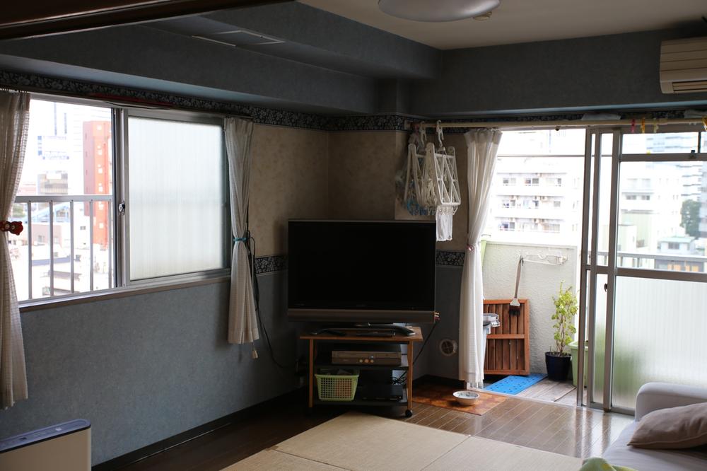 Living. It is opening a lot of bright room.