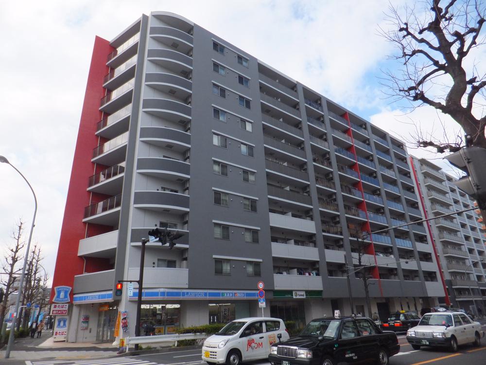 Local appearance photo. February 2012 Built!  Life review Yokohama Kannai Square II appearance