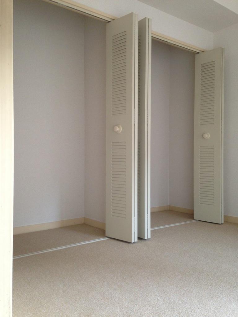 Non-living room. Indoor (11 May 2013) Shooting