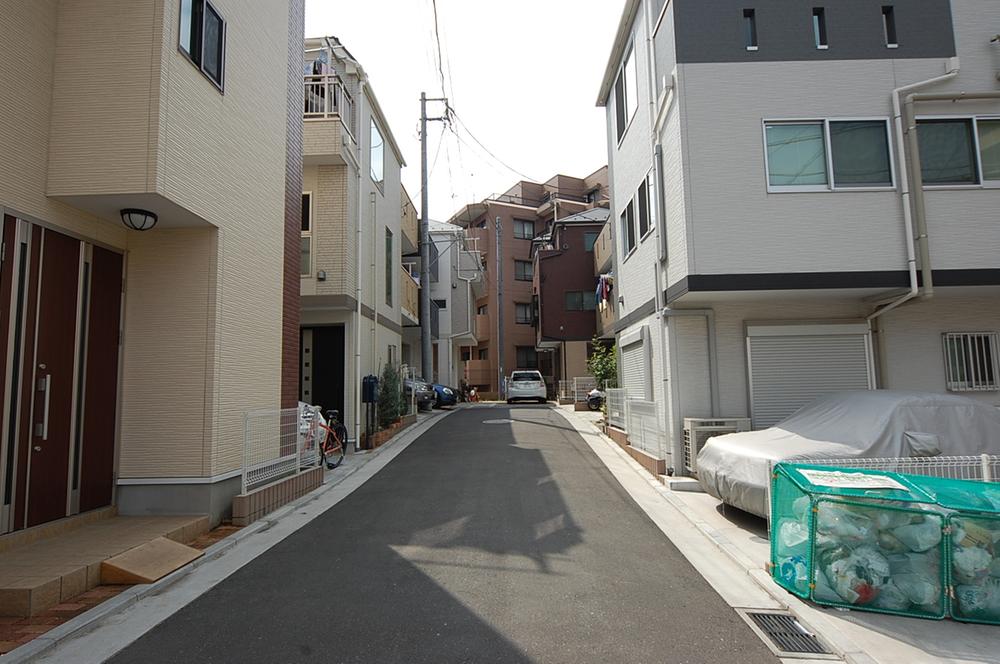 Other local. Roads and flat detached is, Strollers and bicycles, You come in handy in driving into, such as wheelchair.