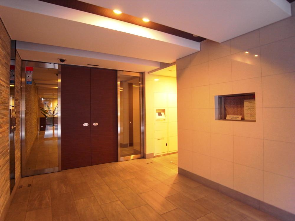 Yokohama City, Kanagawa Prefecture, Naka-ku, Penglai-cho 3