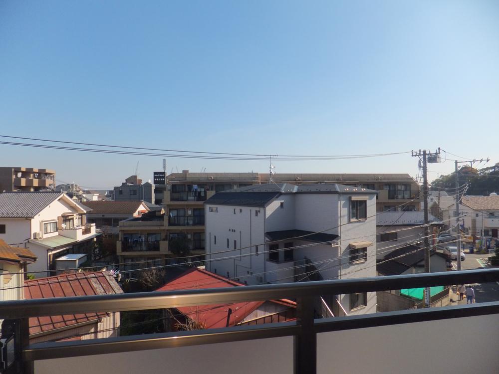 View photos from the dwelling unit. View from the balcony. There is no building blocking the view to the front, There is a feeling of opening.