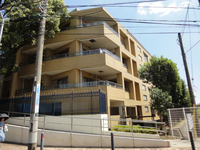 Local appearance photo. Local (August 2013) Shooting