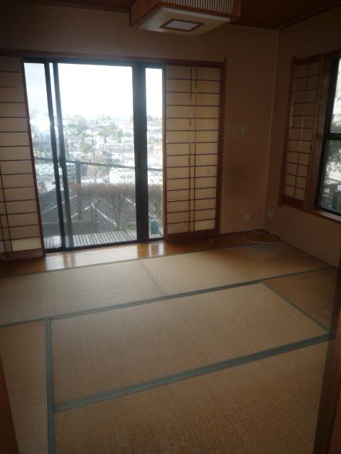 Non-living room. Also excellent view from the Japanese-style room