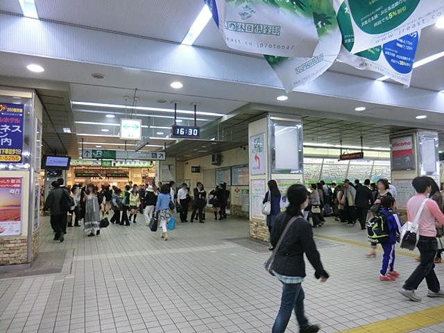 station. To Sakuragi-cho Station 340m JR Keihin Tohoku Line ・ Yokohama Blue Line stop. Also served by a number JR Yokohama line. It is a 5-minute walk in the flat to the station!