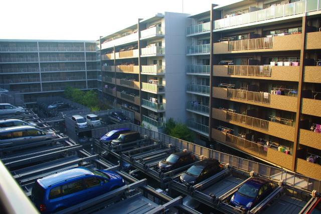 Local appearance photo. Local (11 May 2013) Shooting