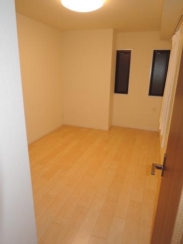 Non-living room. 7.0 Pledge