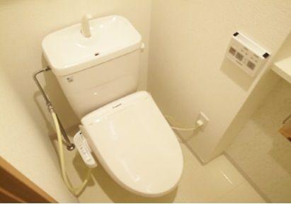 Toilet. ~ Already the new interior renovation ~  Washlet with function