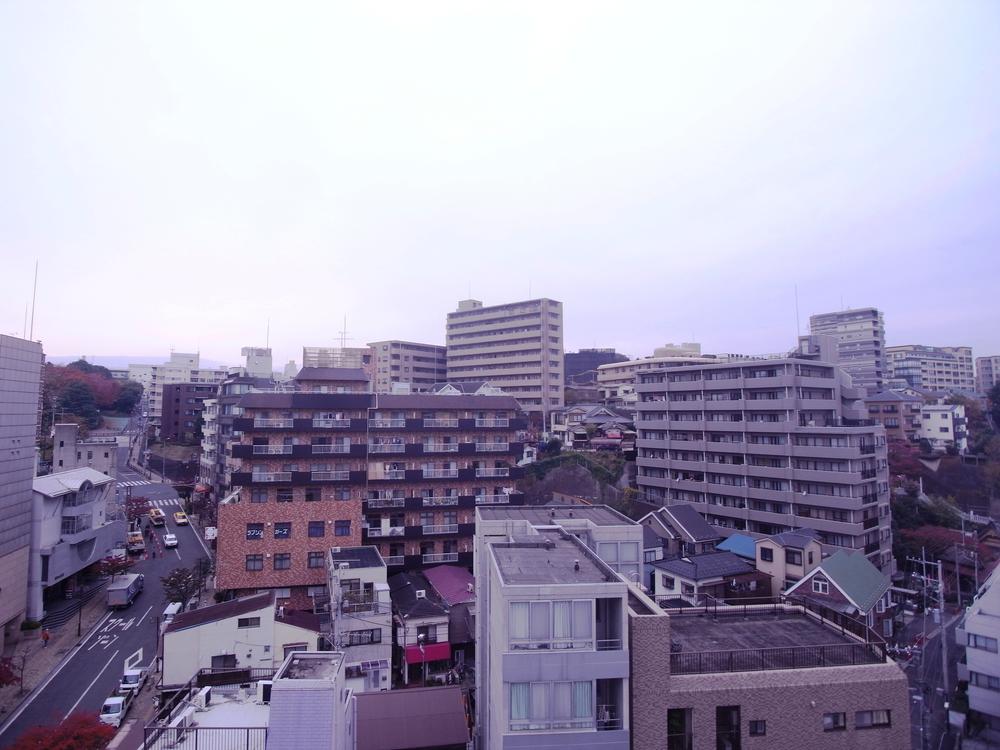 View photos from the dwelling unit. View from the site (November 2013) Shooting