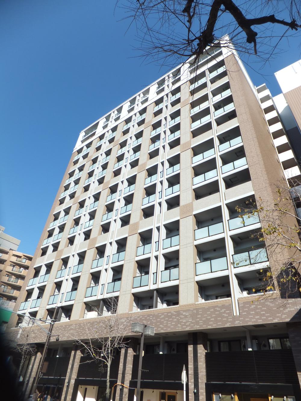 Local appearance photo. Local (12 May 2013) Shooting