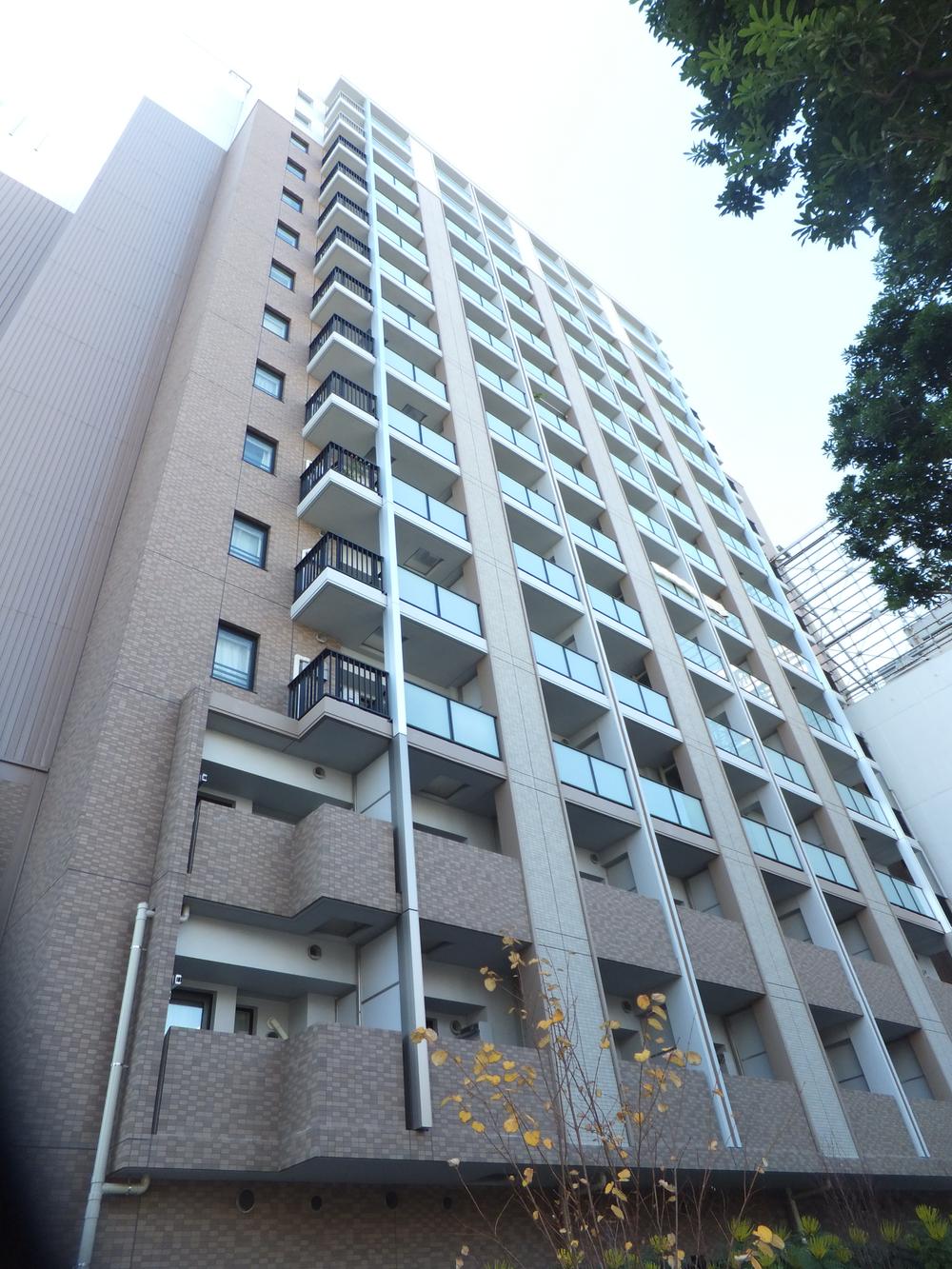 Local appearance photo. Local (12 May 2013) Shooting