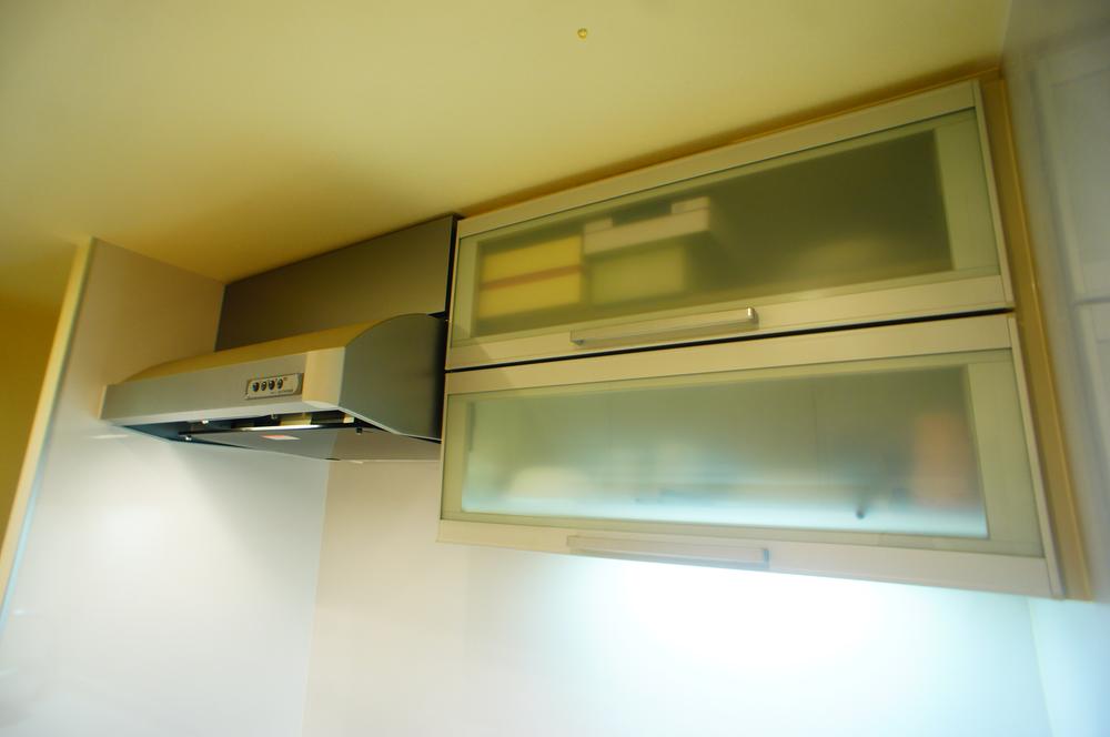 Kitchen. Kitchen shelf cupboard (August 2013) Shooting