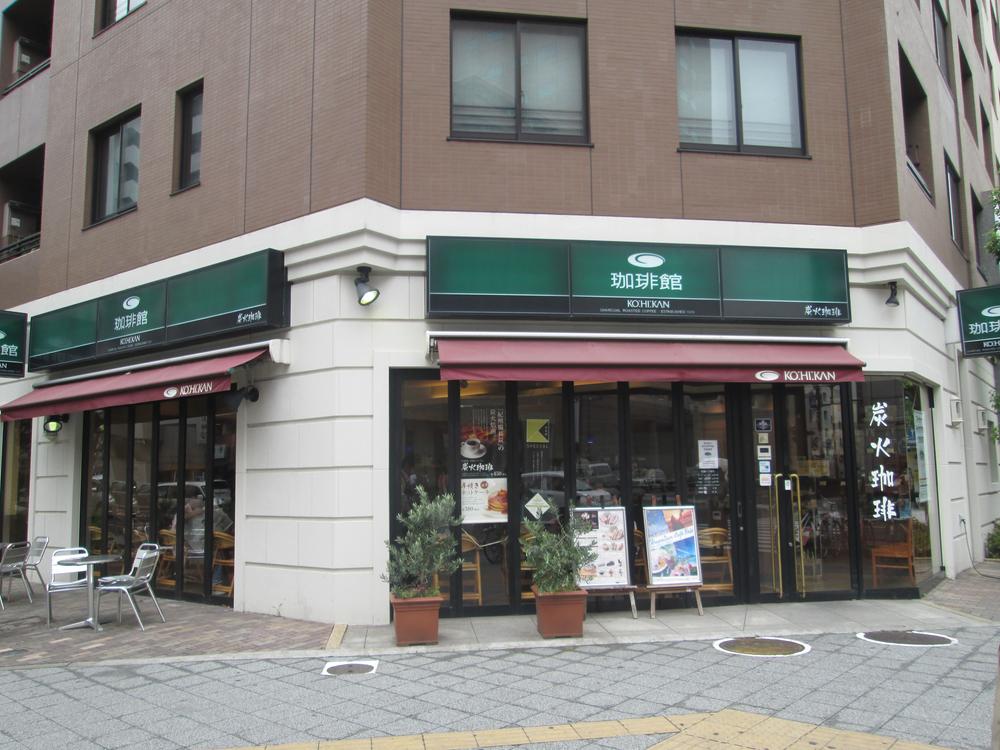 Other. On the first floor there is a cafe, Spend a relaxing time